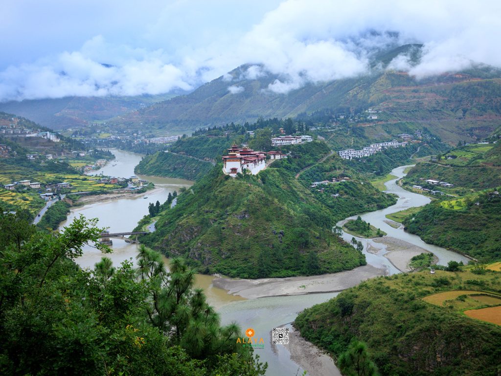 A L Λ Y Λ @Traveling | top attractions WangduePhodrang Dzong | Discover Bhutan. Rediscover Yourself. Top Attractions in Bumthang Bhutan – Wangdue Dzong