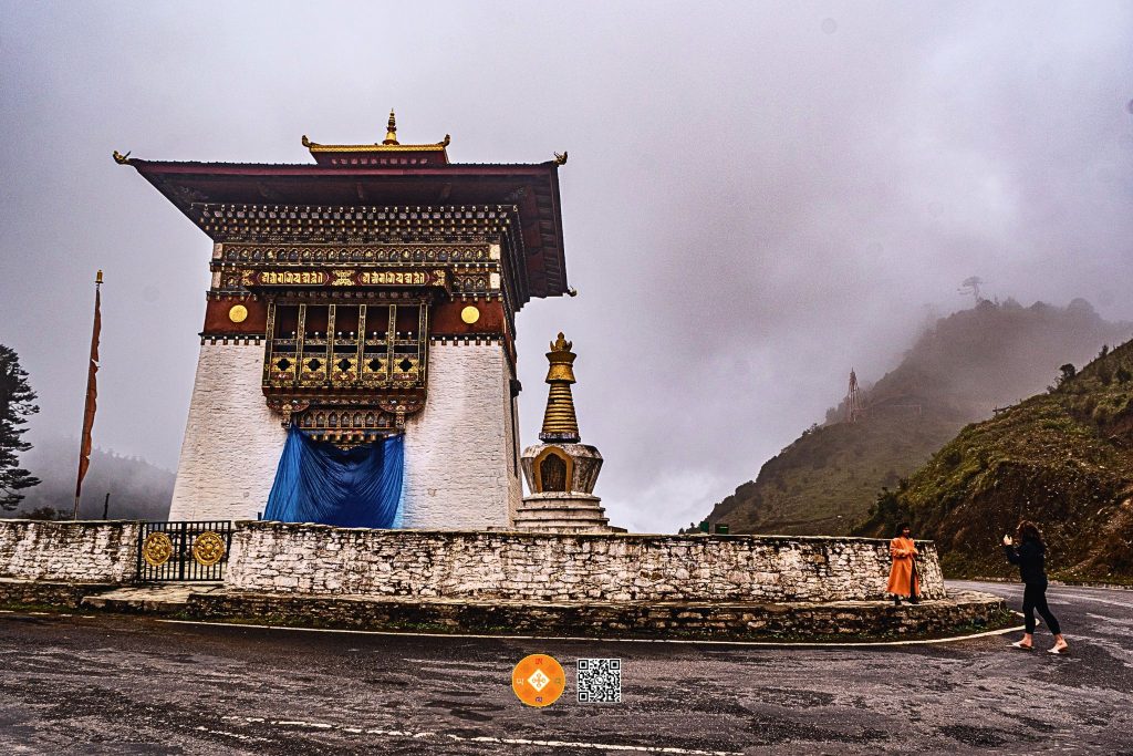 A L Λ Y Λ @Traveling | top attractions wangdue Palela Mountain Pass | Discover Bhutan. Rediscover Yourself. Top Attractions in Wangdue Phodrang Bhutan – Pele La Mountain Pass