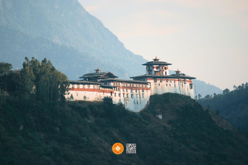 A L Λ Y Λ @Traveling | top attractions wangdue Wagdue Dzong | Discover Bhutan. Rediscover Yourself. Top Attractions in Wangdue Phodrang Bhutan – Wangdue Phodrang Dzong Fortress- External
